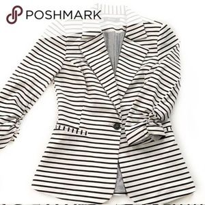41 Hawthorn Blazer White and Black Stripes